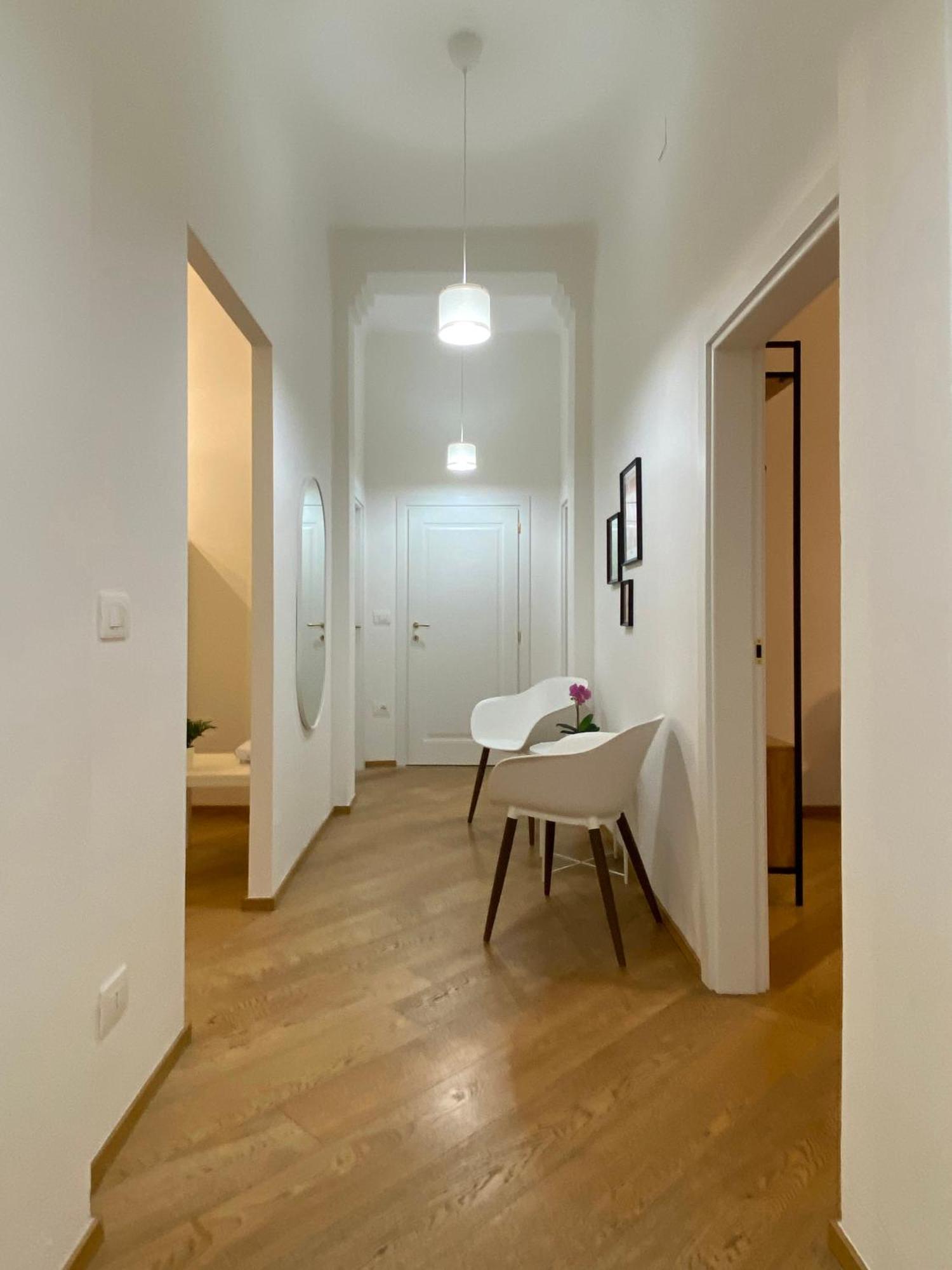 Porta Nova, Bologna By Short Holidays ภายนอก รูปภาพ